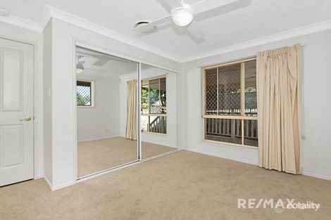 Property photo of 1/73 Clarence Road Indooroopilly QLD 4068