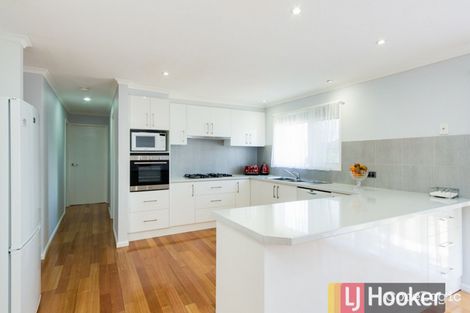 Property photo of 1/32 Olive Road Eumemmerring VIC 3177