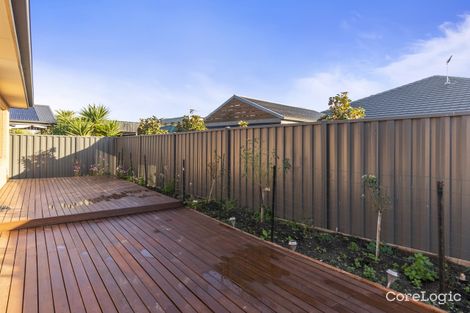 Property photo of 15 Brockwell Crescent Manor Lakes VIC 3024