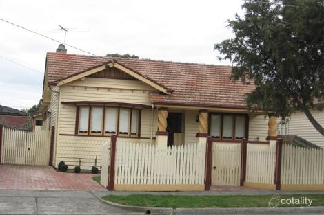 33 Myrtle Gr, Reservoir, VIC 3073