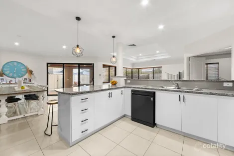 Property photo of 1 Clearwater Place Hillarys WA 6025