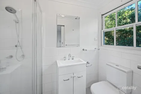 Property photo of 1 Pacific Crescent Ashtonfield NSW 2323