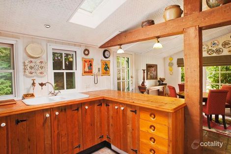 Property photo of 22 Walmer Crescent Wentworth Falls NSW 2782