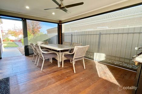 Property photo of 10 Deakin Court Horsham VIC 3400