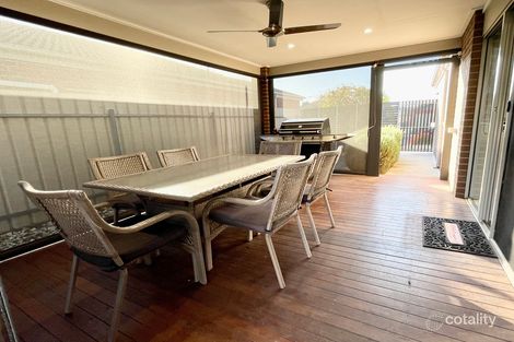 Property photo of 10 Deakin Court Horsham VIC 3400