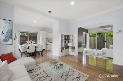 Property photo of 2 Carnation Court Endeavour Hills VIC 3802