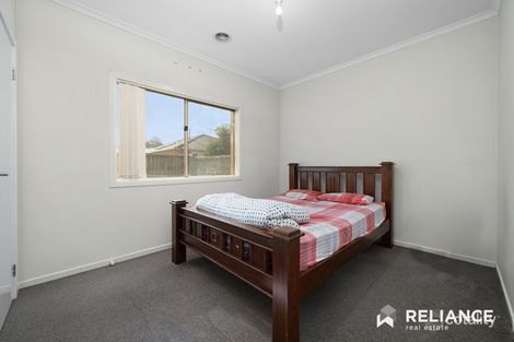 Property photo of 10 Kayla Avenue Tarneit VIC 3029