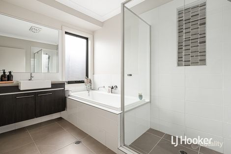 Property photo of 12 Conrad Road Stanhope Gardens NSW 2768