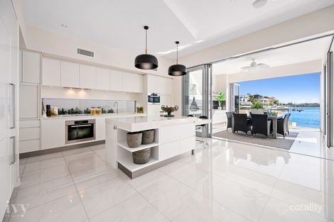 Property photo of 4 Hampton Court Paradise Point QLD 4216