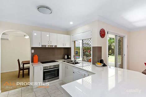 Property photo of 10 Fromelles Court Regents Park QLD 4118