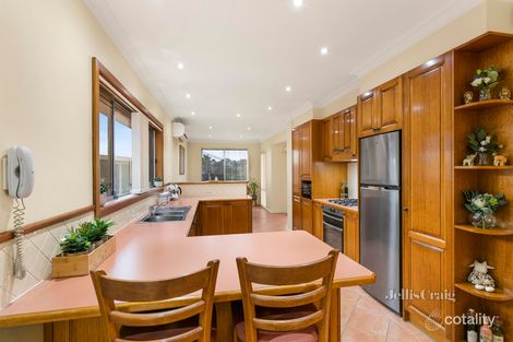 Property photo of 33 Strathnaver Avenue Strathmore VIC 3041