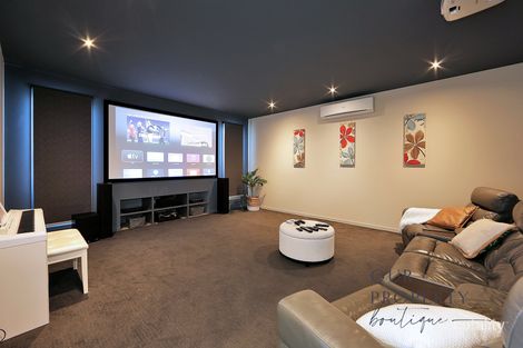 Property photo of 28 Masthead Drive Bargara QLD 4670