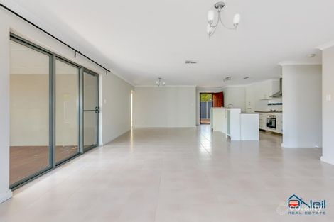 4a Crawley Rd, Armadale, WA 6112