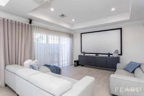 Property photo of 30A Alfreda Avenue Morley WA 6062