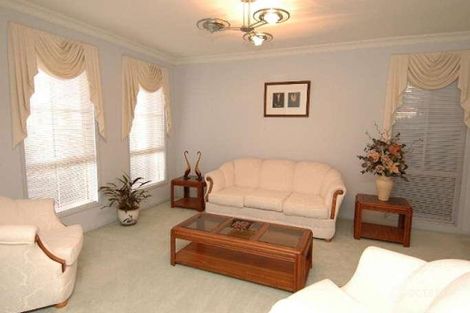 Property photo of 16 Forest Close Cherrybrook NSW 2126