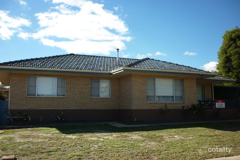 Property photo of 23 Carinya Gardens Katanning WA 6317