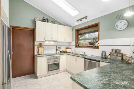 Property photo of 307 McGrath Road Wyndham Vale VIC 3024