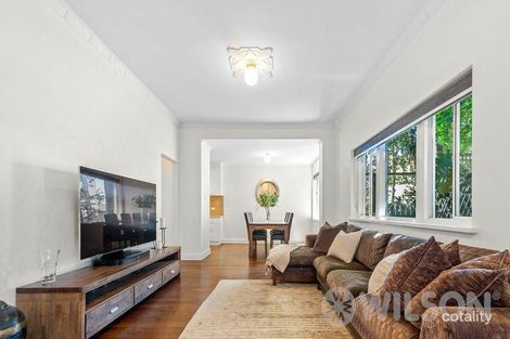 Property photo of 1/2A Lynedoch Avenue St Kilda East VIC 3183