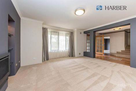 Property photo of 28 Cockatoo Ridge Joondalup WA 6027
