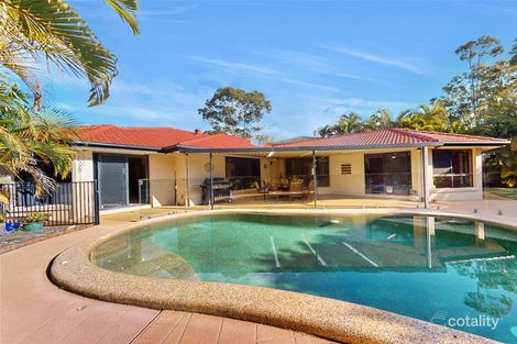 Property photo of 19 Maltravers Drive Arundel QLD 4214