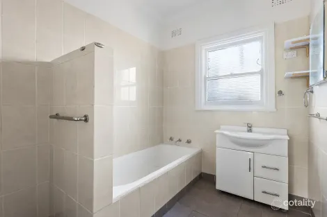 Property photo of 22 Dumfries Avenue Mount Ousley NSW 2519