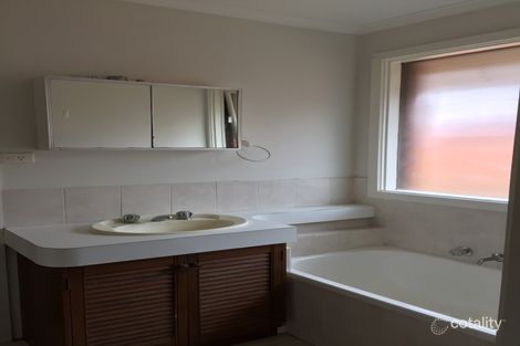 Property photo of 61 Ian Grove Mount Waverley VIC 3149