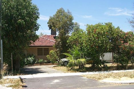 22 Ashworth St, Cloverdale, WA 6105