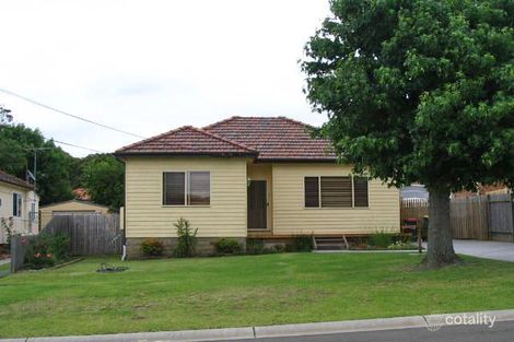 13 Pines Pde, Gymea, NSW 2227