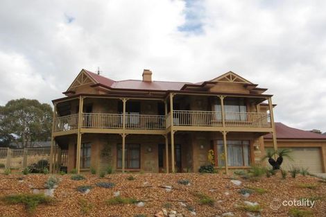 4 Abbotsford Cres, Greenwith, SA 5125