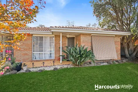 Property photo of 39 Insignia Crescent Berwick VIC 3806