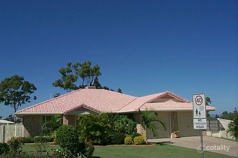 1 Lancewood Cl, Norman Gardens, QLD 4701