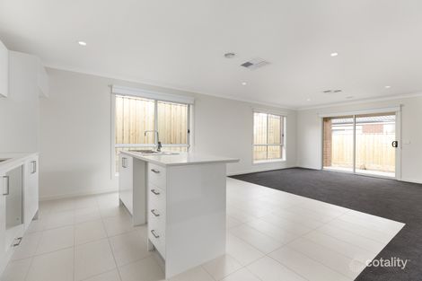 Property photo of 3 Hessel Avenue Doreen VIC 3754