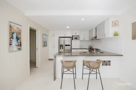 Property photo of 14B Milford Way Nollamara WA 6061