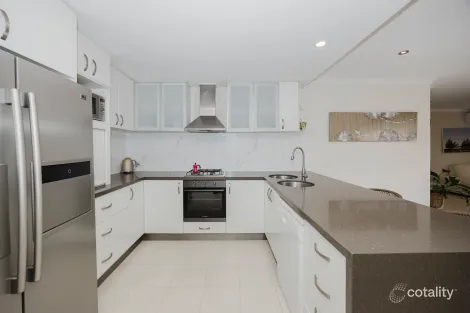 Property photo of 14B Milford Way Nollamara WA 6061