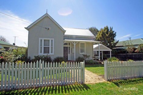 7 Couper St, Mirboo North, VIC 3871