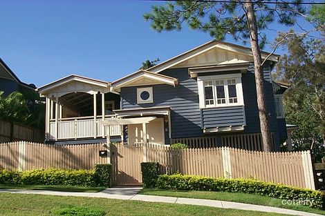 20 Prospect Tce, St Lucia, QLD 4067