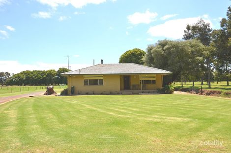 59 Fifth St, Harvey, WA 6220