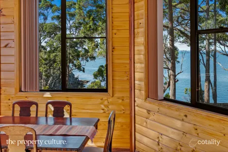 Property photo of 36 Cray Point Parade Eggs and Bacon Bay TAS 7112