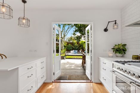 Property photo of 13 Chuter Avenue Southport QLD 4215