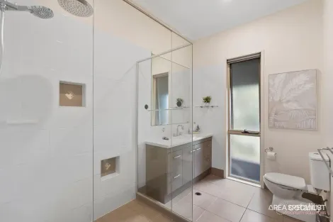 Property photo of 9 Tarella Court Ormeau QLD 4208