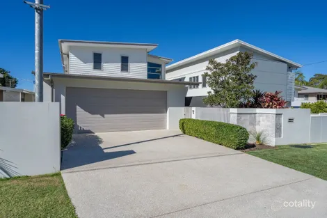 Property photo of 9 Sydney Street Labrador QLD 4215