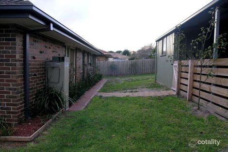 Property photo of 1 Fern Mews Langwarrin VIC 3910