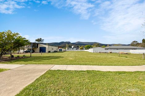 71b Station St, Porepunkah, VIC 3740