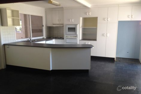 Property photo of 3 Amaroo Close Glen Eden QLD 4680