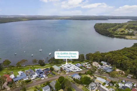 115 Griffith St, Mannering Park, NSW 2259