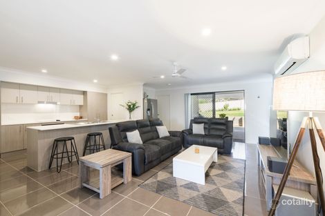 Property photo of 37 Cedar Cutters Crescent Cooranbong NSW 2265