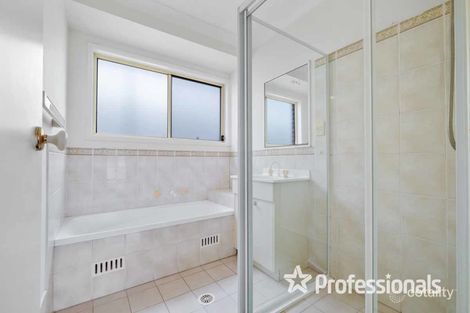 Property photo of 8 Cotula Place Glenmore Park NSW 2745