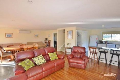 Property photo of 4 Ullathornes Road Inverloch VIC 3996