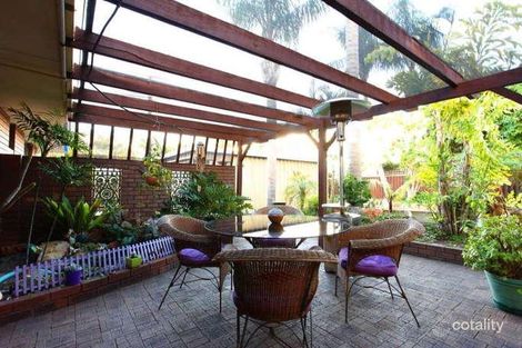 Property photo of 4 Bern Road Ferndale WA 6148