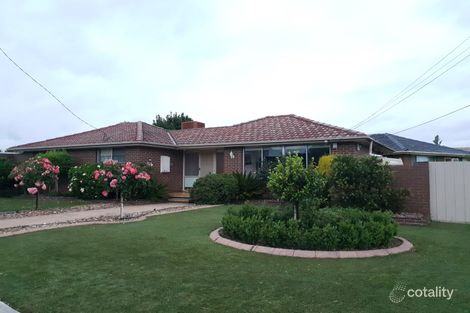 Property photo of 252 Carrick Drive Gladstone Park VIC 3043